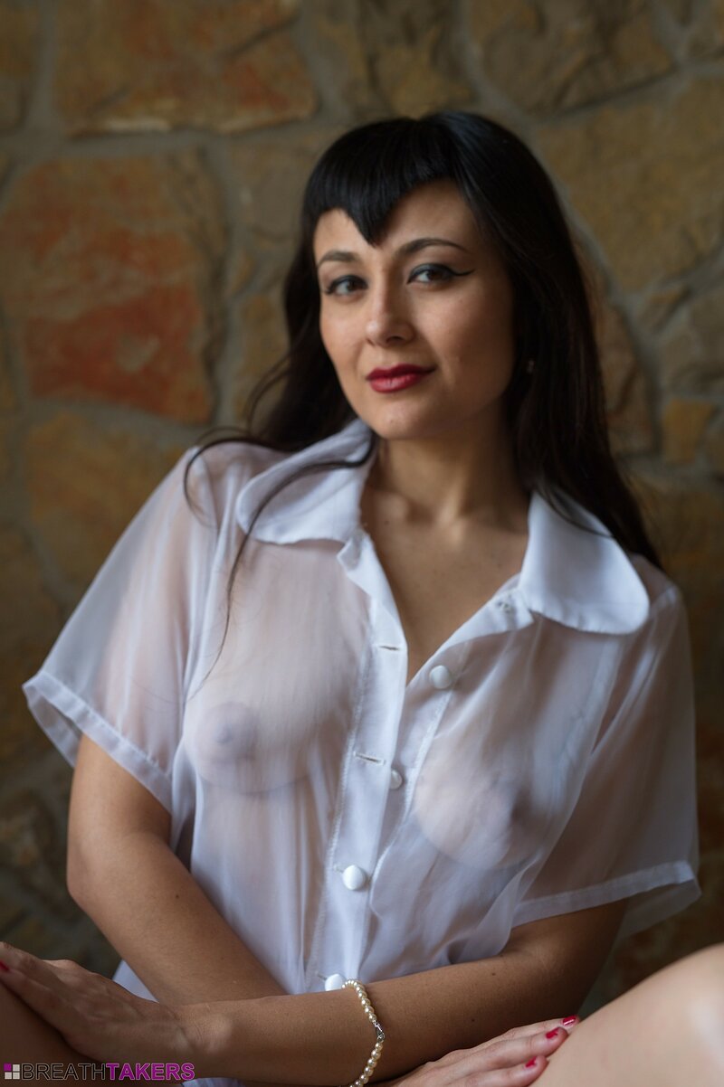 Лариса, 25